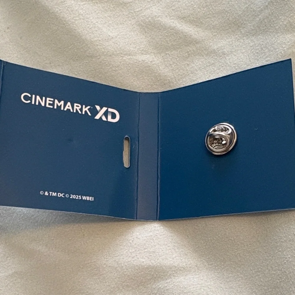 🌺SALE 5 for $20🌺2025 Superman Movie Commemorative Pin Badge